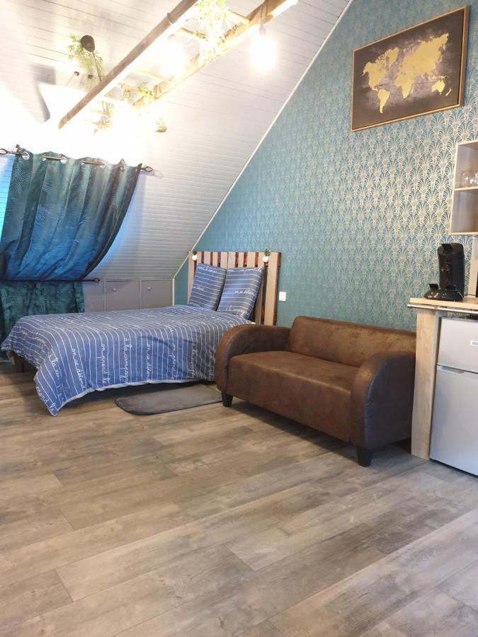 Studio Centre De Fougeresアパートメント エクステリア 写真