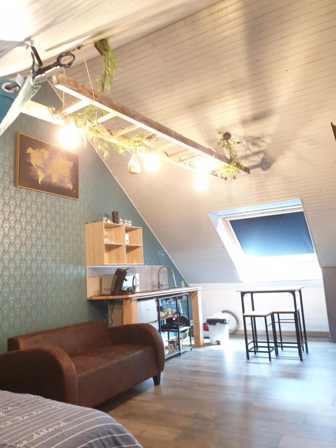 Studio Centre De Fougeresアパートメント エクステリア 写真